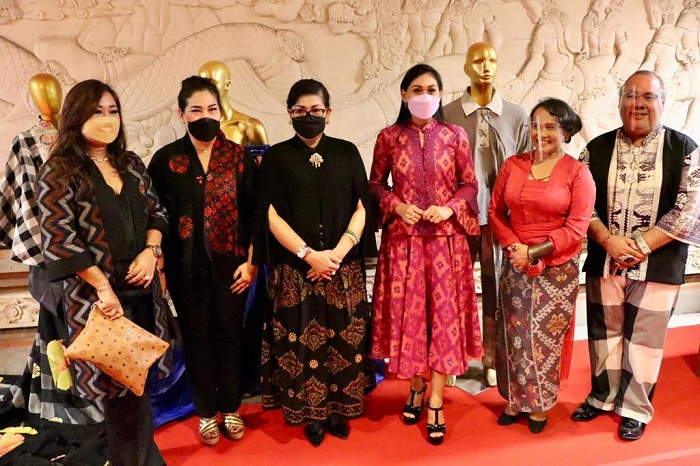 Dekranasda Harapkan Desain Fashion Show Wastra Dewata Menginspirasi Berbusana Sesuai Budaya Bali