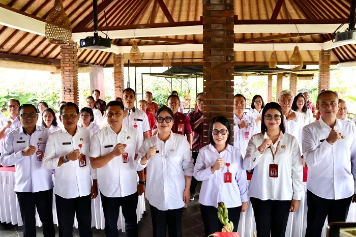 Rai Wahyuni Dorong Peningkatan Kualitas Posyandu Tabanan