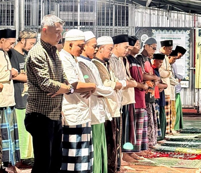 Dari Balik Terali, WBP Lapas Jember Raih Kedamaian Ramadan