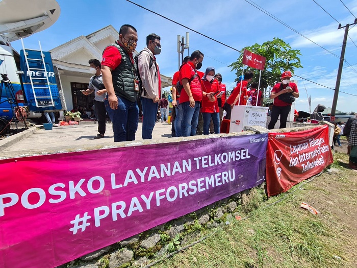 Telkomsel Siapkan Wifi hingga Telepon Gratis bagi Pelanggan Terdampak Erupsi Semeru