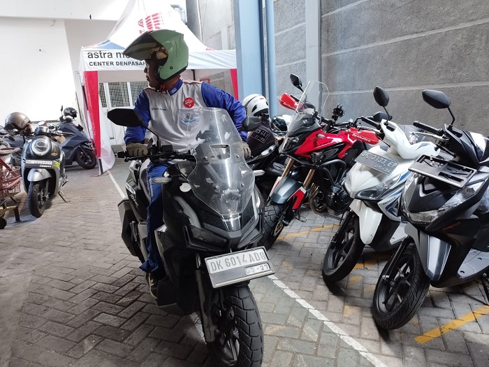 Astra Motor Bali Bagikan 4 Tips Naik Sepeda Motor agar Selamat Sampai Tujuan