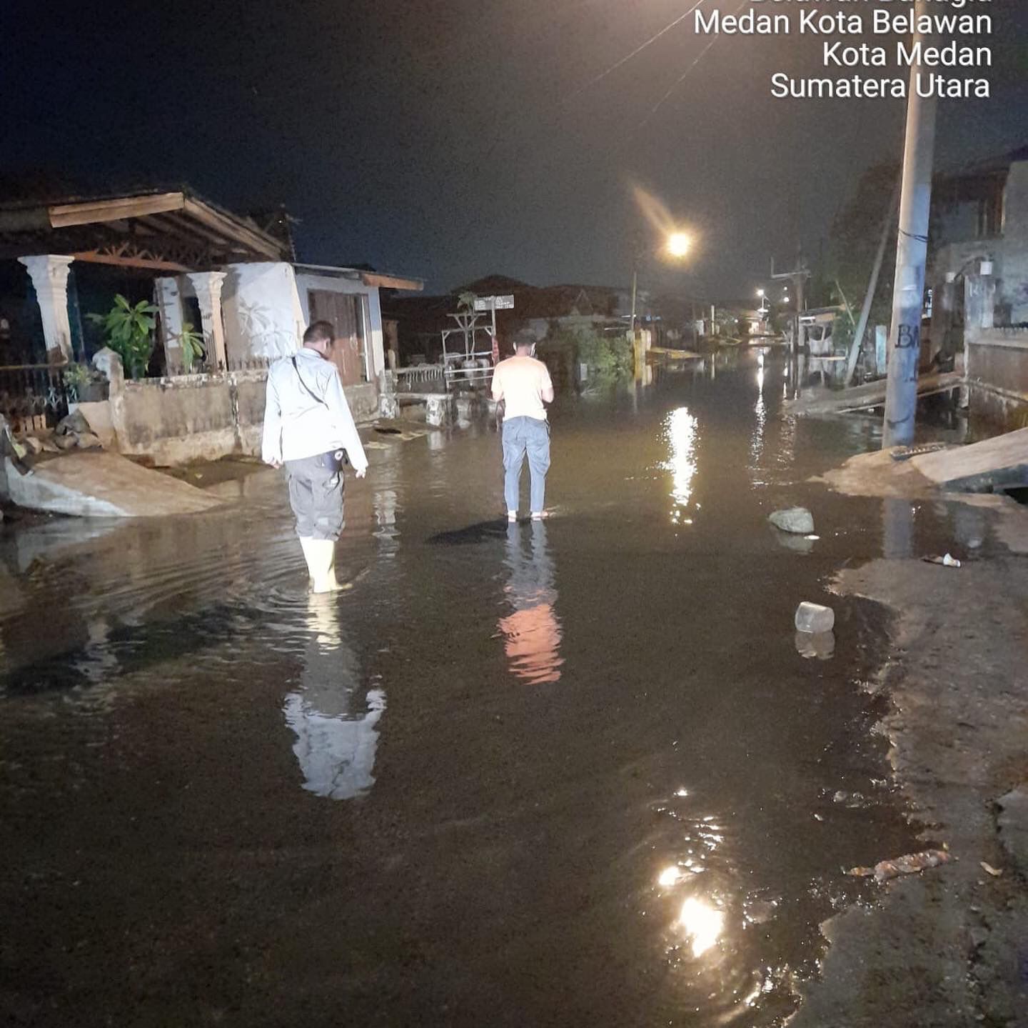 Sejumlah Kelurahan di Wilayah Kota Medan Terendam Banjir Rob