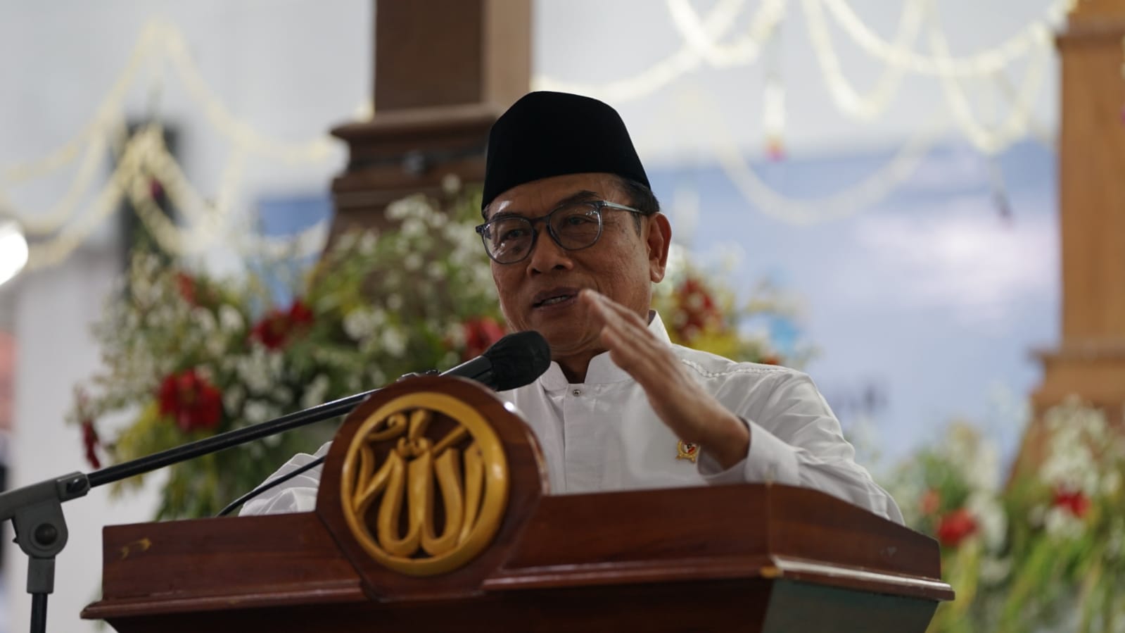 Moeldoko Hadiri Haul Masyayikh Ke-52 Pondok Pesantren Langitan Tuban