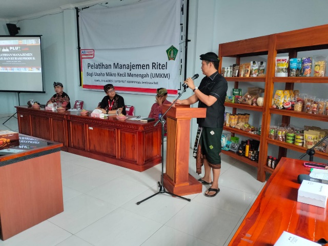 Alfamart Dorong UMKM Jembrana ‘Naik Kelas’, Siap Tembus Pasar Ritel Modern!