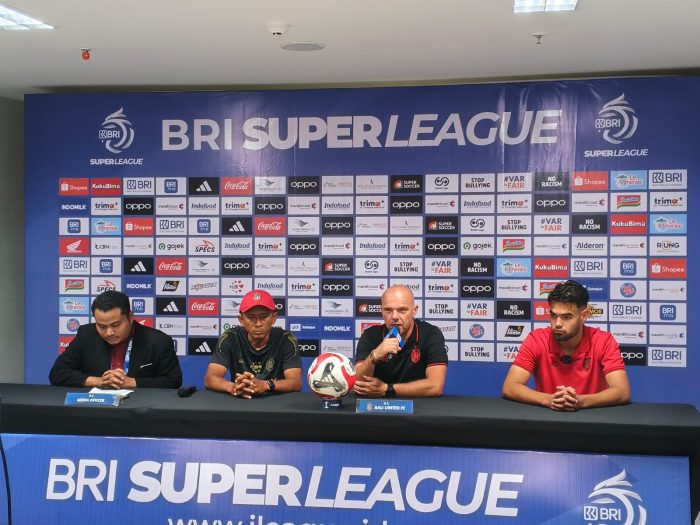 Ditahan Imbang Semen Padang, Johnny Jansen Sebut Sebut Hasil Laga Kurang Bagus