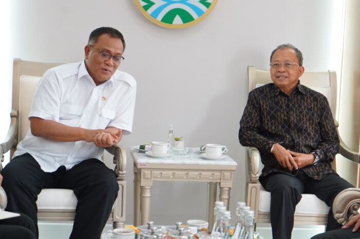 Menteri LH Dan Gubernur Koster Bahas Strategi Penanganan Sampah Di Bali