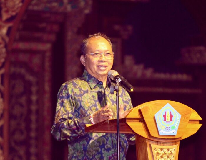 Gubernur Koster Sukses Raih Tribun Bali Award 2026