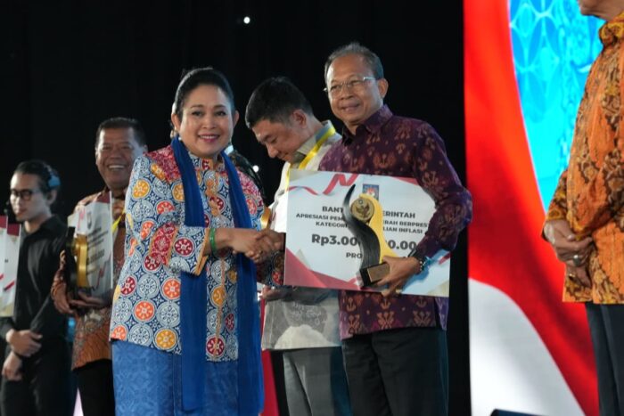 Gubernur Koster Bawa Bali Raih Penghargaan Nasional 2026