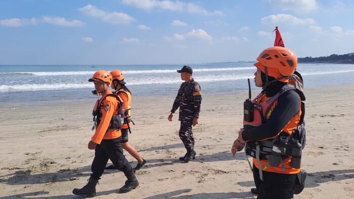 Dua Bocah Terseret Arus Di Pantai Kuta, Pencarian Masih Berlangsung