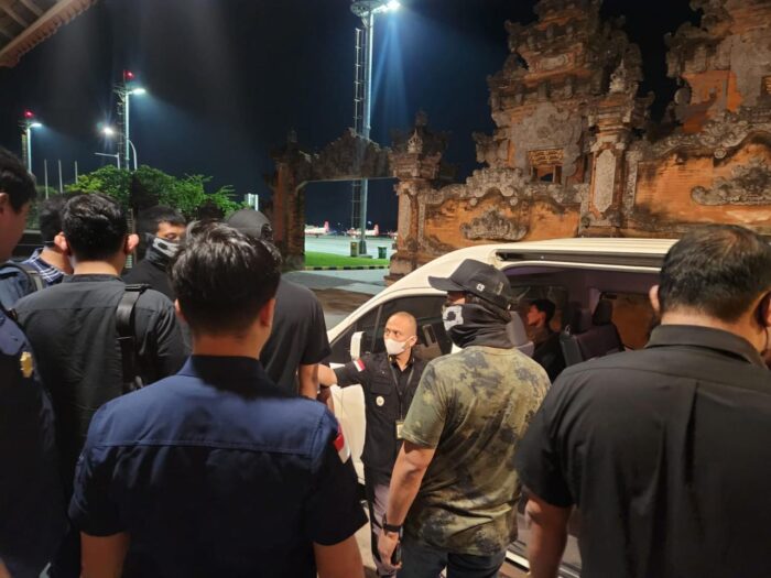 Gunakan Identitas Palsu, Imigrasi Ngurah Rai Gagalkan Keberangkatan WNA Buronan Interpol