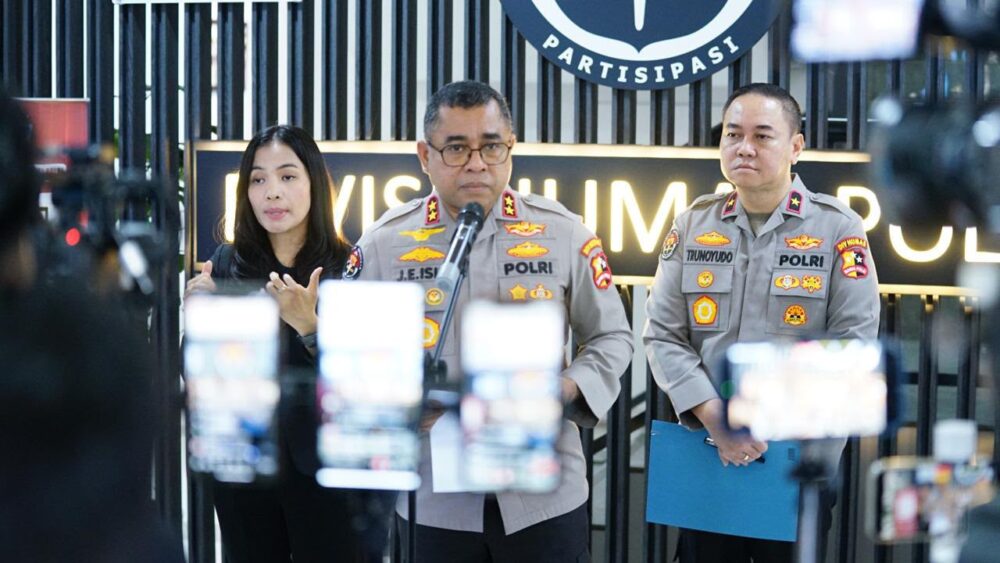 Polri Mutasi 88 Pati dan Pamen, Sejumlah Pejabat Utama Mabes dan 19 Kapolda Berganti