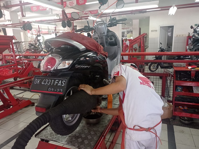 Astra Motor Bali Bersama AHASS Siapkan Paket Servis Harga Terjangkau