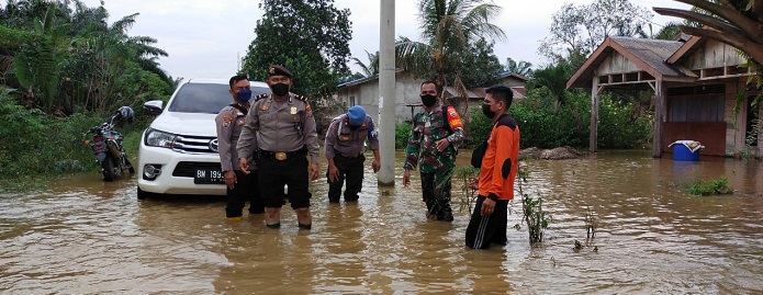 Ratusan Warga Terdampak Banjir di Provinsi Riau, Ketinggian hingga 1 Meter