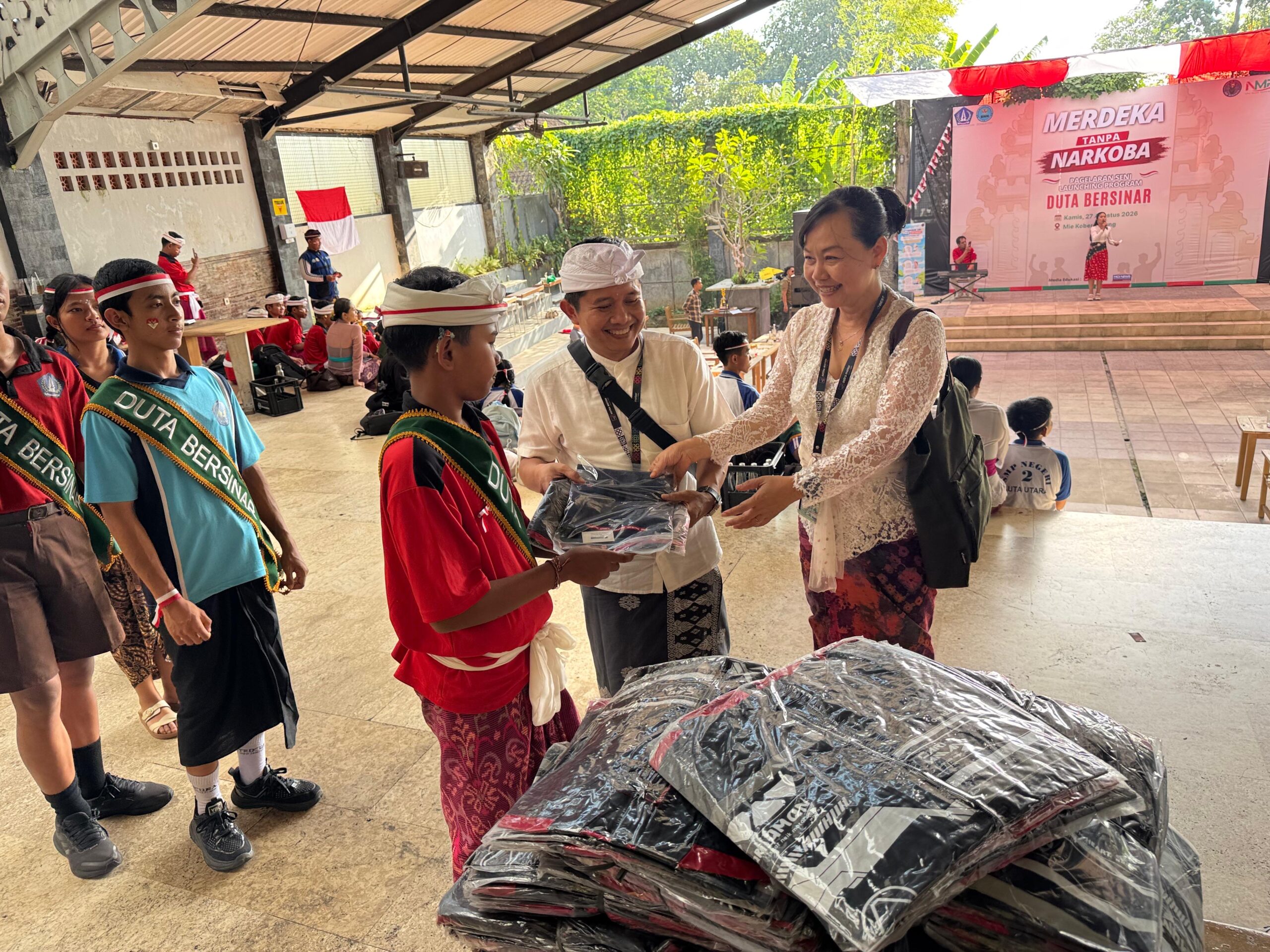 Edukasi Safety Riding, Ratusan Pelajar SMP di Badung Dibekali Pemahaman Keselamatan Berkendara