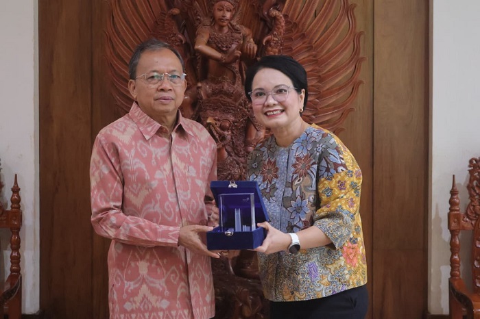 Telkom Siap Sinergi, Koster Targetkan ‘Zero Blank Spot’ dan Bali Aman dengan CCTV Cerdas