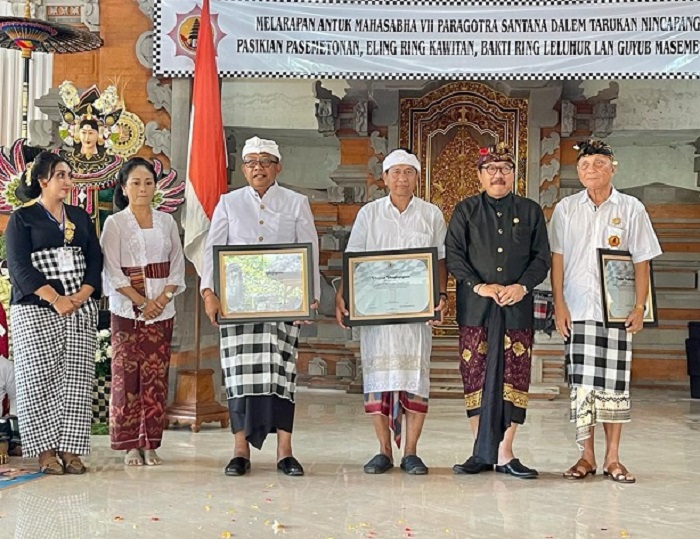 Mahasabha Pasemetonan Para Gotra Sentana Dalem Tarukan, Wagub Bali Ingatkan Toleransi Antar Warga