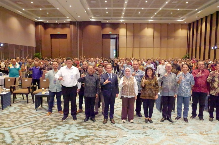Menteri LHK Minta Pelaku Pariwisata Bali Selesaikan Sampah Produksi Sendiri