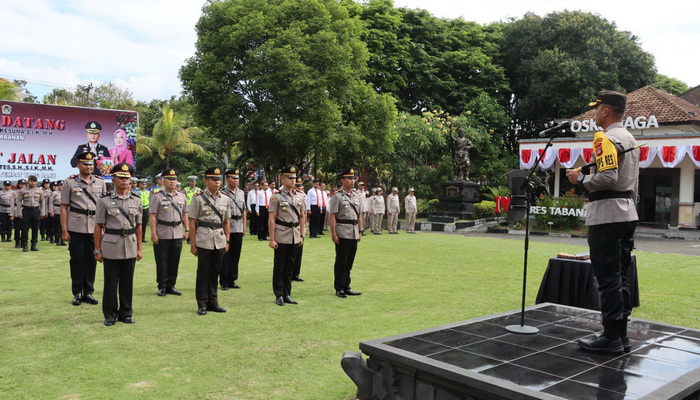 Kapolres Chandra Citra Kesuma Pimpin Sertijab di Lingkungan Polres Tabanan