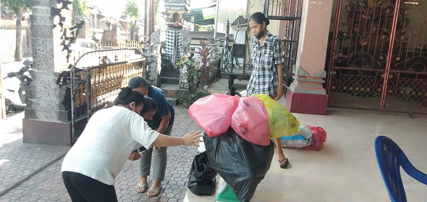 Warga Denpasar Terus Aktifkan Pemilahan Sampah Berbasis Sumber